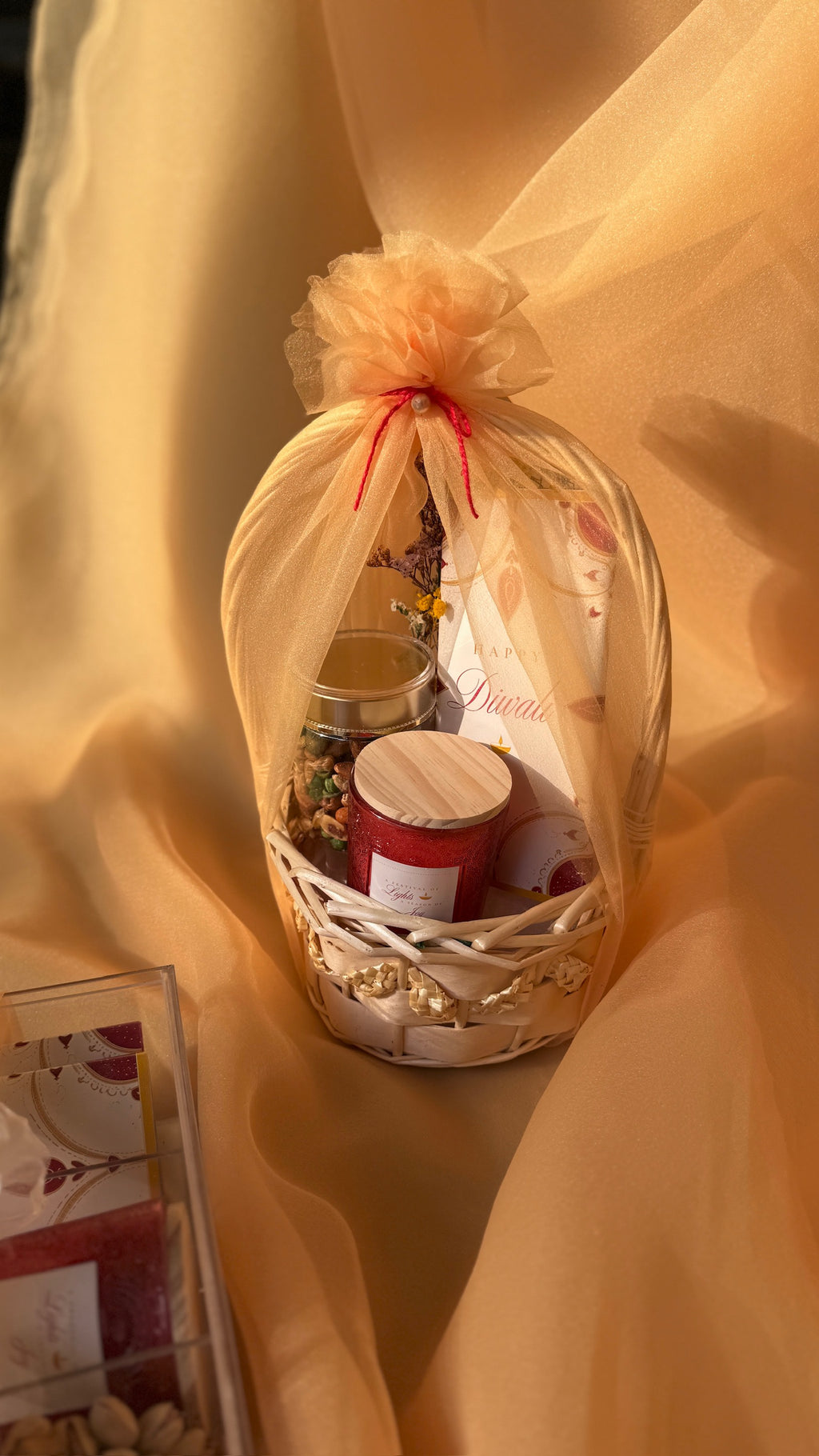 Saffron Gold Basket